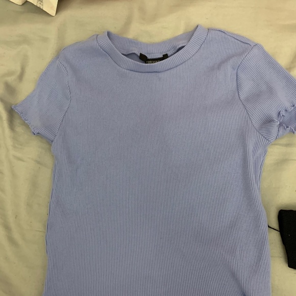 crop top - Picture 1 of 1